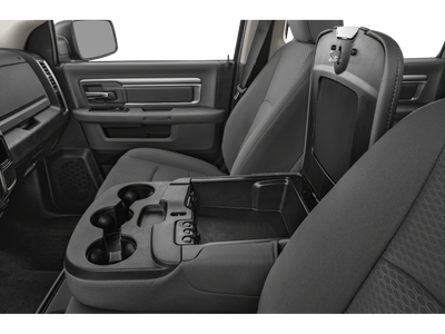 2022 RAM 1500 Classic SLT Crew Cab 4x4 5'7' Box