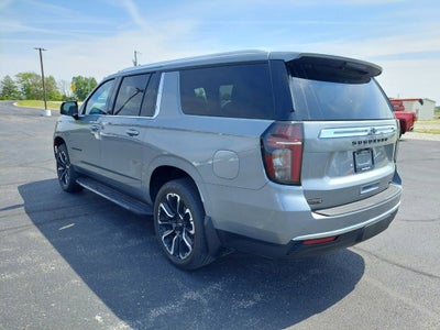 2023 Chevrolet Suburban LT