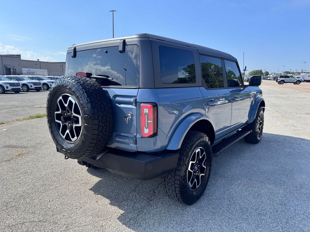 2024 Ford Bronco Outer Banks