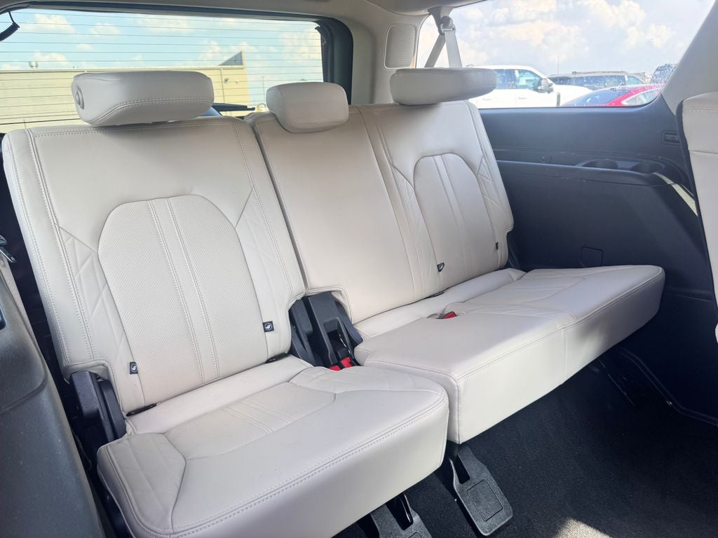 2024 Ford Expedition Max Platinum