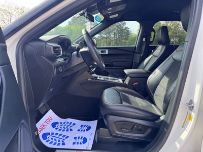 2024 Ford Explorer ST-Line