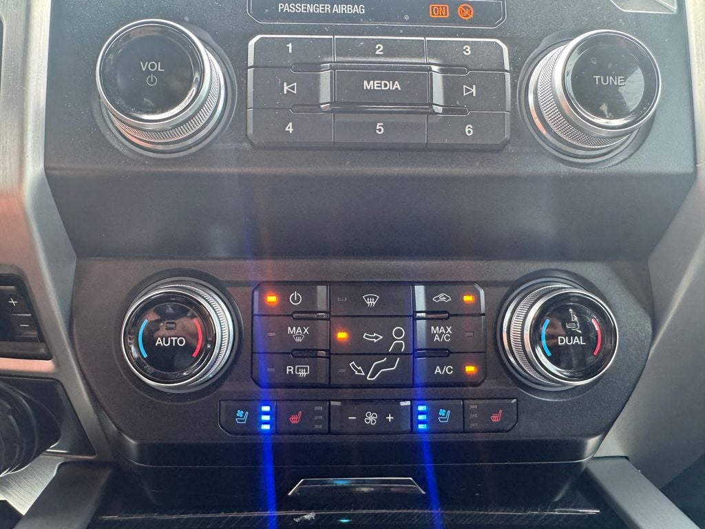 2020 Ford F-250SD Platinum