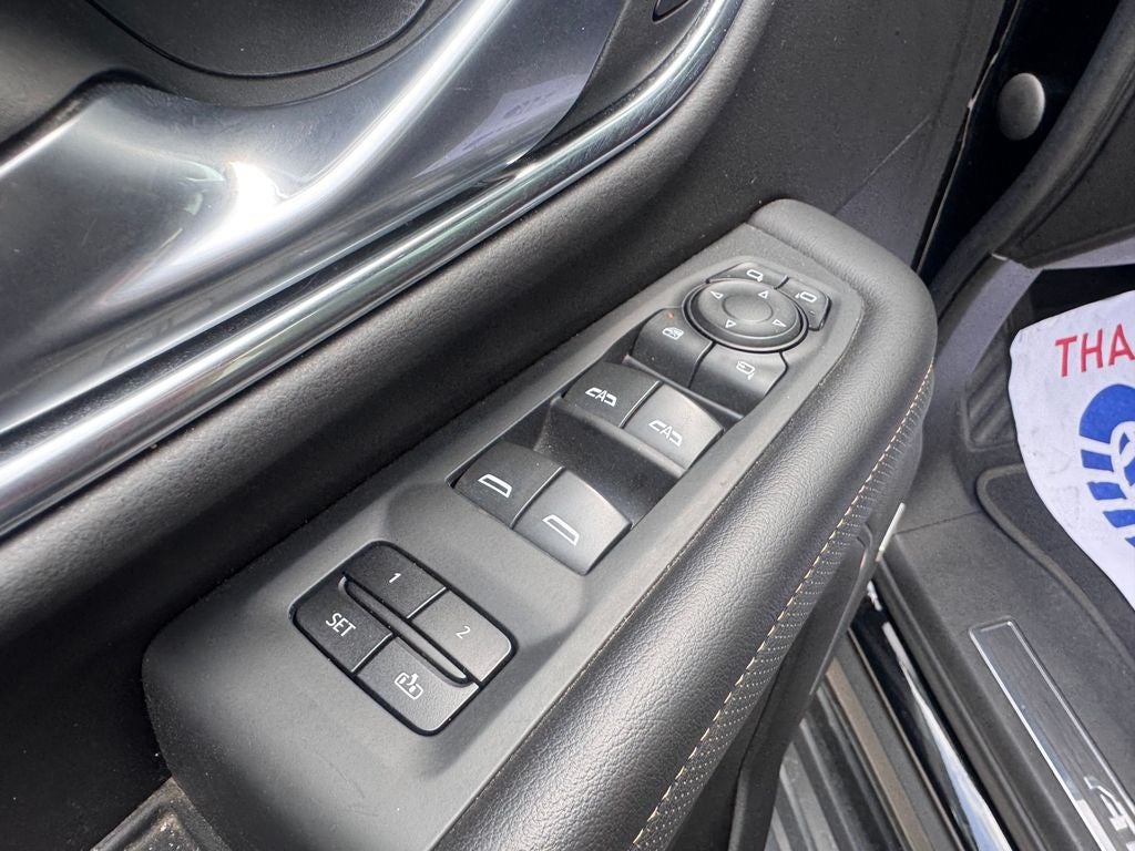 2021 GMC Yukon XL AT4