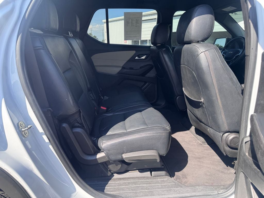2022 Chevrolet Traverse LS