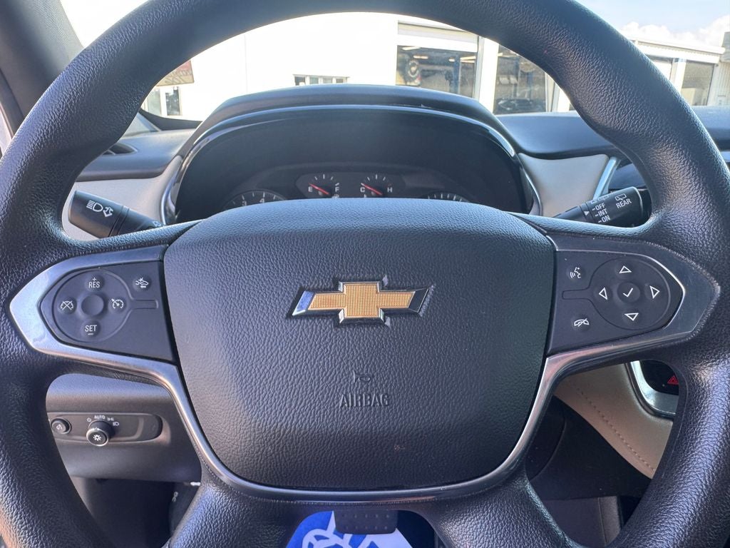 2022 Chevrolet Traverse LS