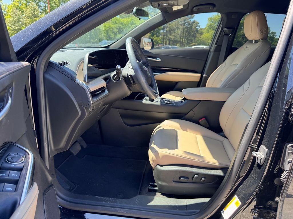 2024 Cadillac XT4 Luxury