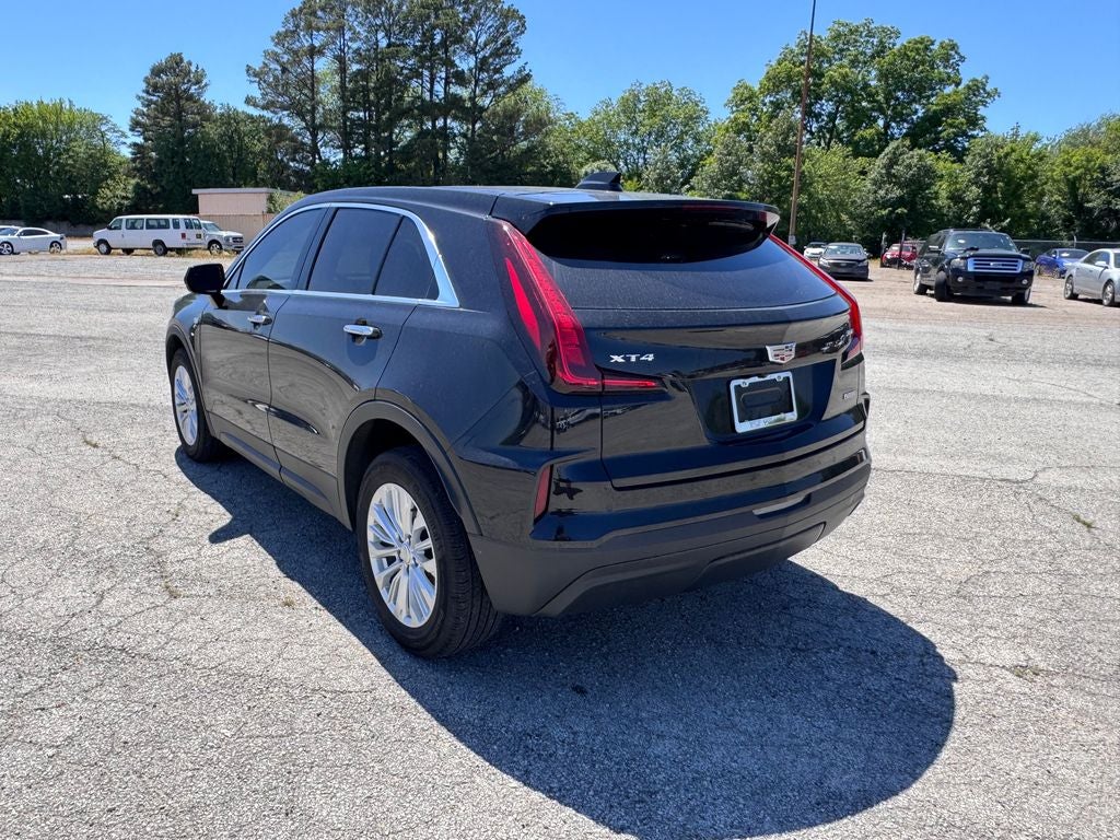2024 Cadillac XT4 Luxury