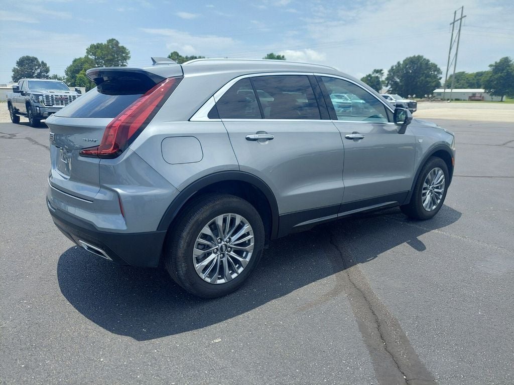 2025 Cadillac XT4 Premium Luxury