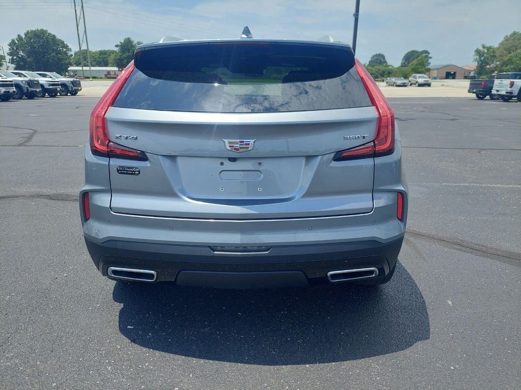 2025 Cadillac XT4 Premium Luxury