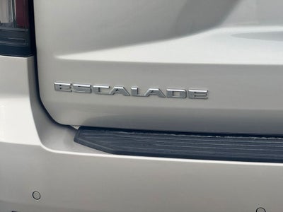 2022 Cadillac Escalade Luxury