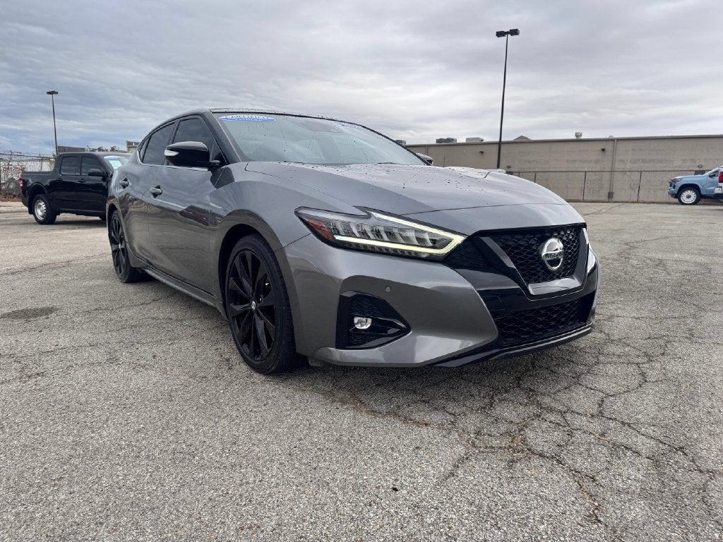 2022 Nissan Maxima SR