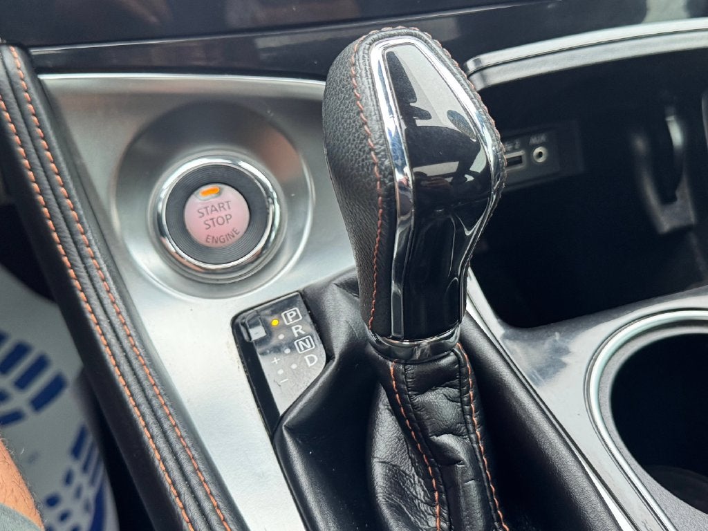 2022 Nissan Maxima SR