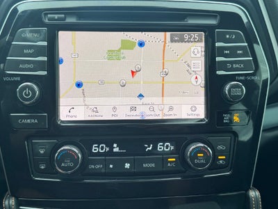 2022 Nissan Maxima SR