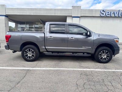 2021 Nissan Titan SV