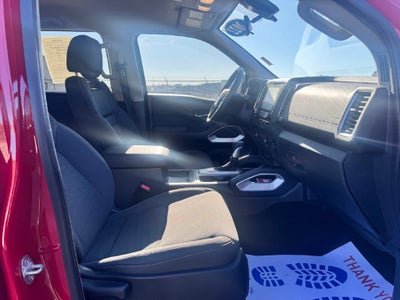 2022 Nissan Frontier SV
