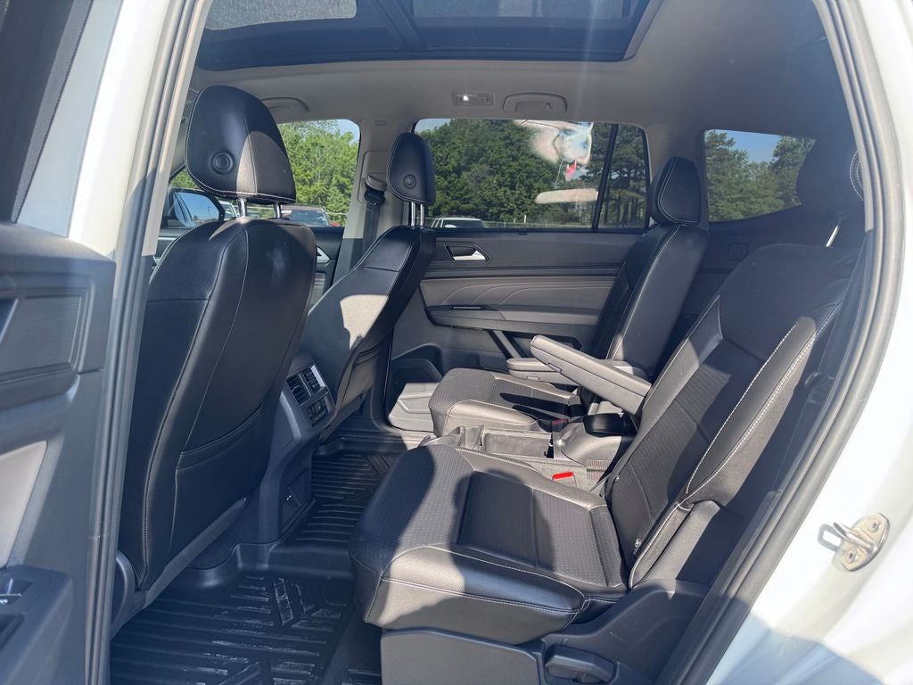 2021 Volkswagen Atlas 3.6L V6 SE w/Technology