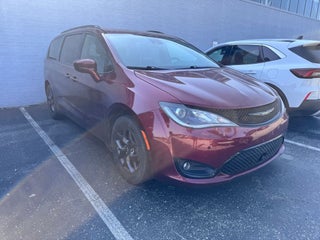 2019 Chrysler Pacifica Touring L Plus