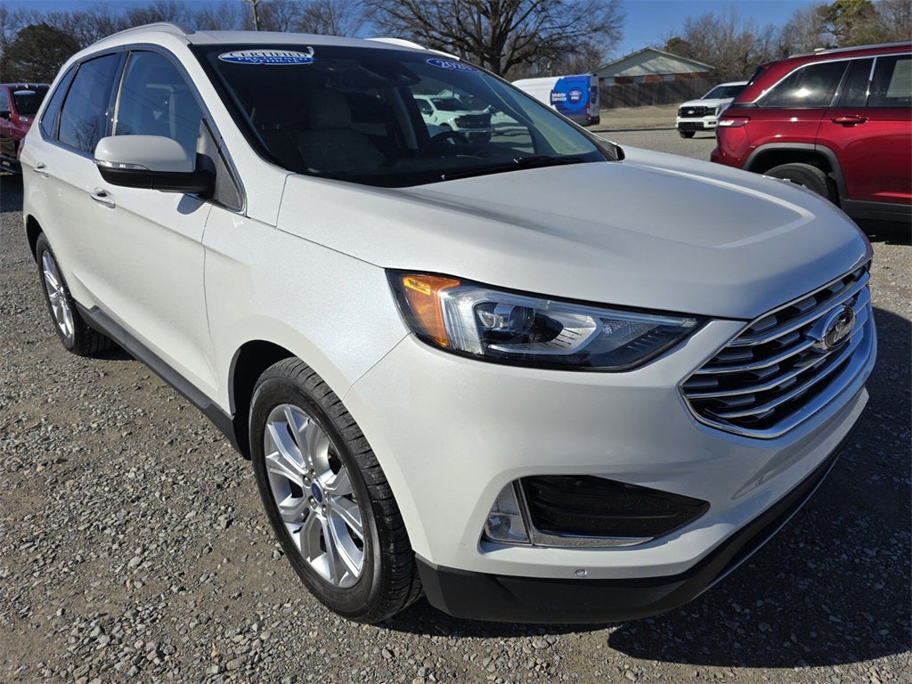 2020 Ford Edge Titanium