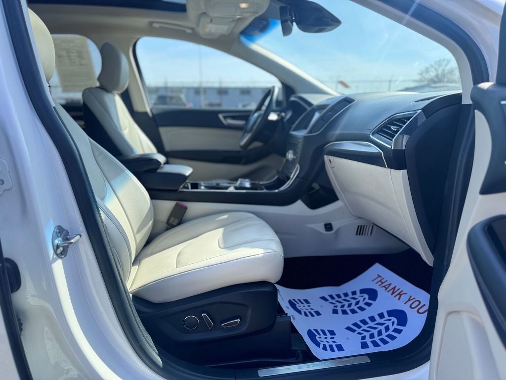 2019 Ford Edge Titanium