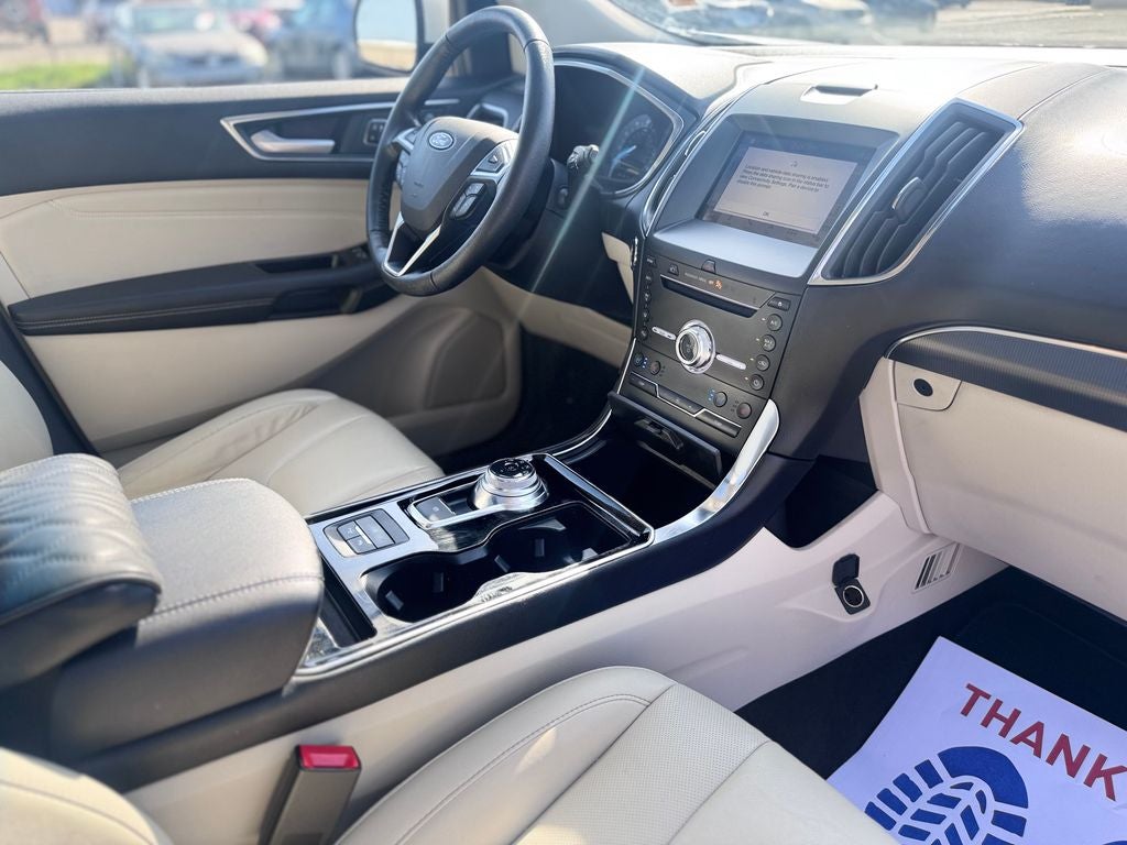 2019 Ford Edge Titanium