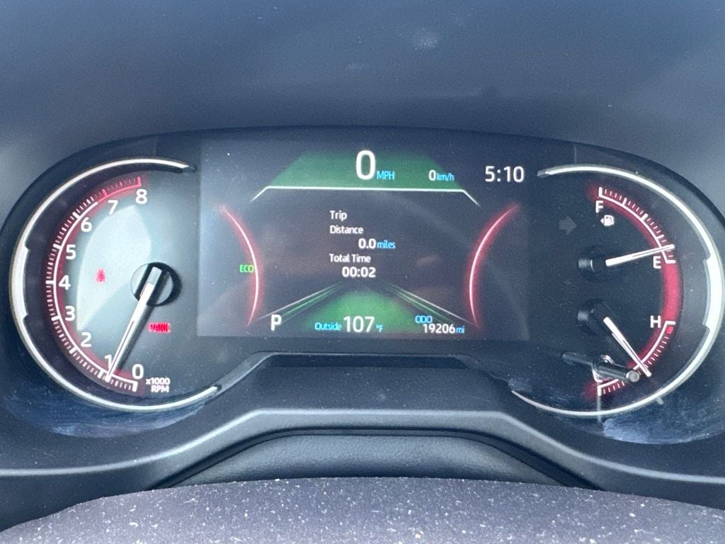 2025 Toyota RAV4 LE