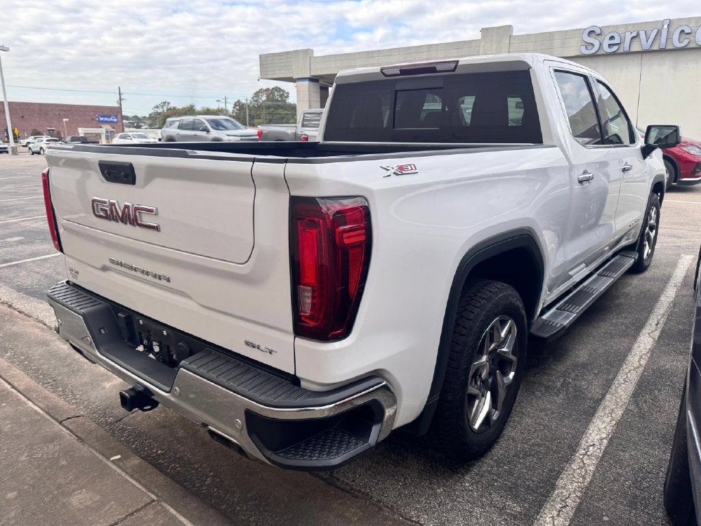 2023 GMC Sierra 1500 SLT