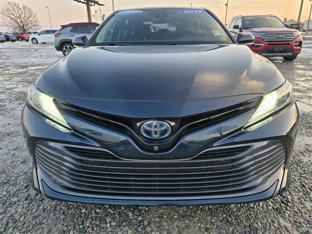 2019 Toyota Camry Hybrid XLE