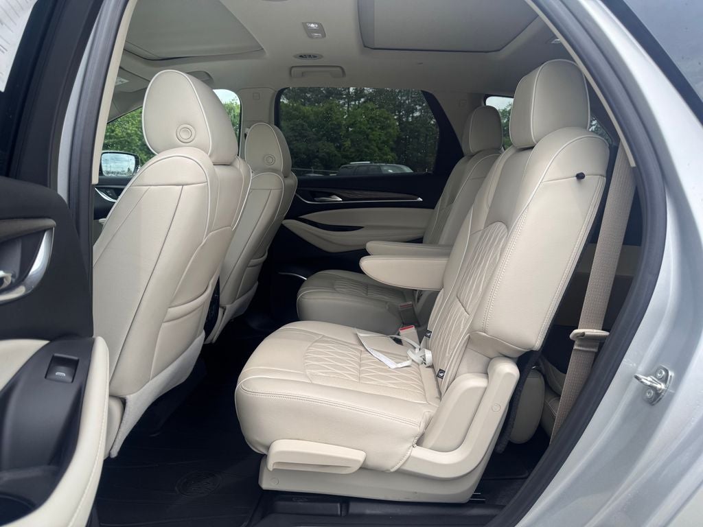 2022 Buick Enclave Avenir