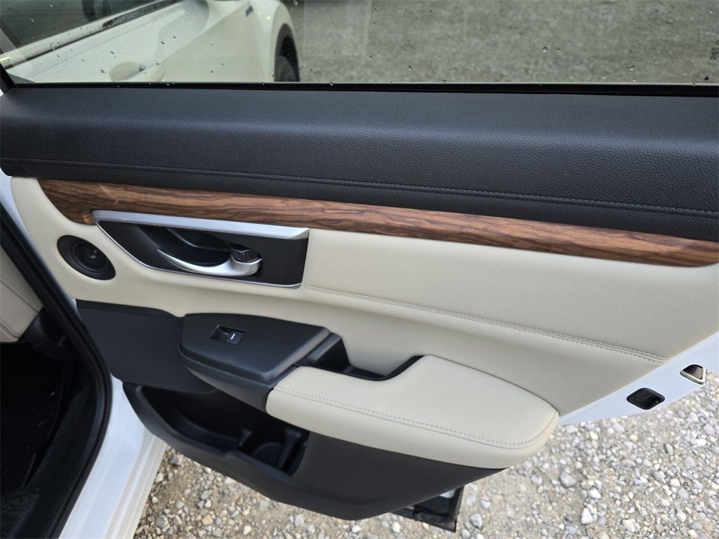 2022 Honda CR-V Hybrid Touring