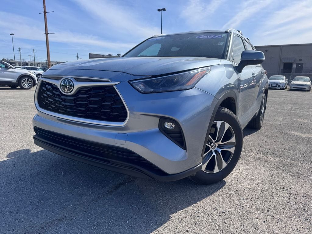 2023 Toyota Highlander XLE