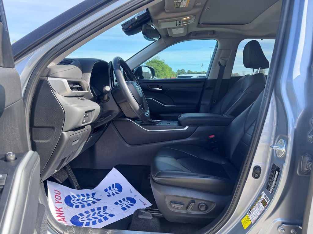 2023 Toyota Highlander XLE