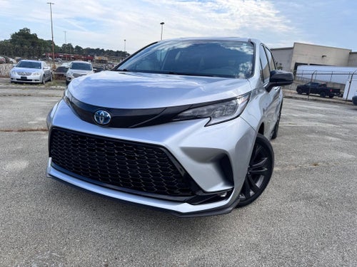 2025 Toyota Sienna XSE 7 Passenger