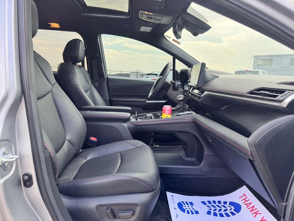 2025 Toyota Sienna XSE 7 Passenger