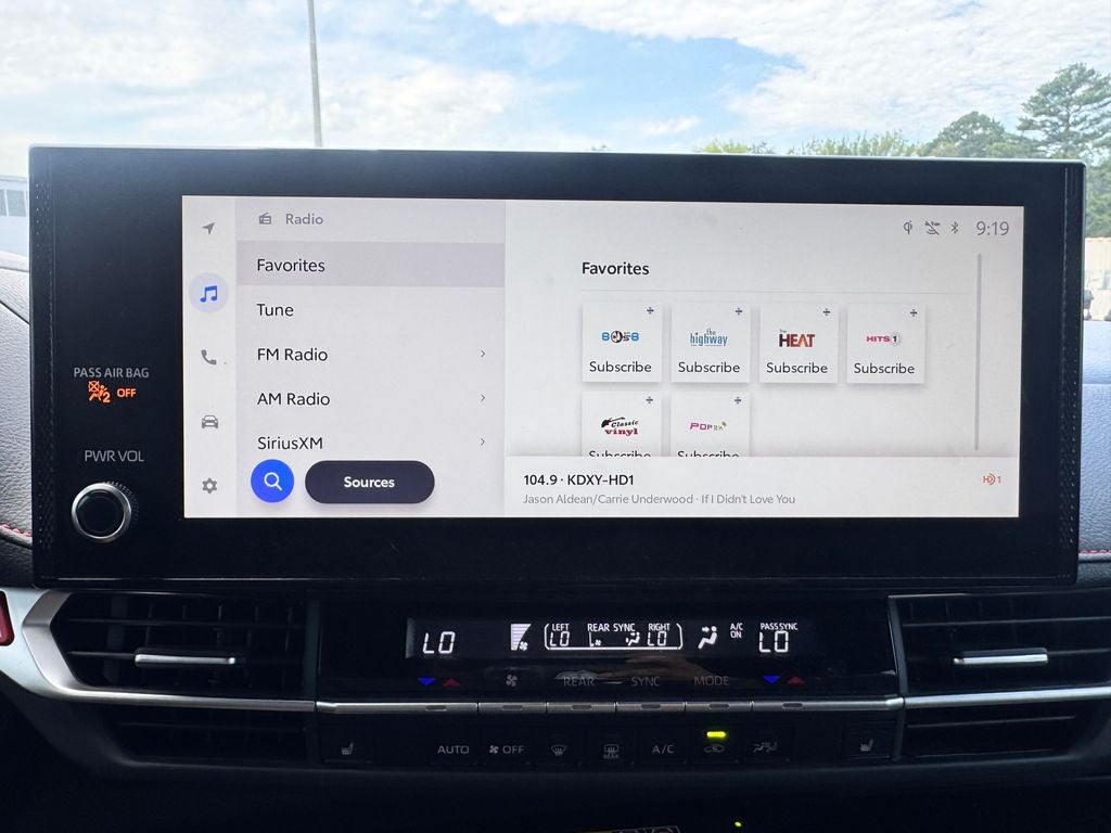 2025 Toyota Sienna XSE 7 Passenger
