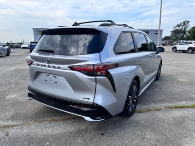 2025 Toyota Sienna XSE 7 Passenger