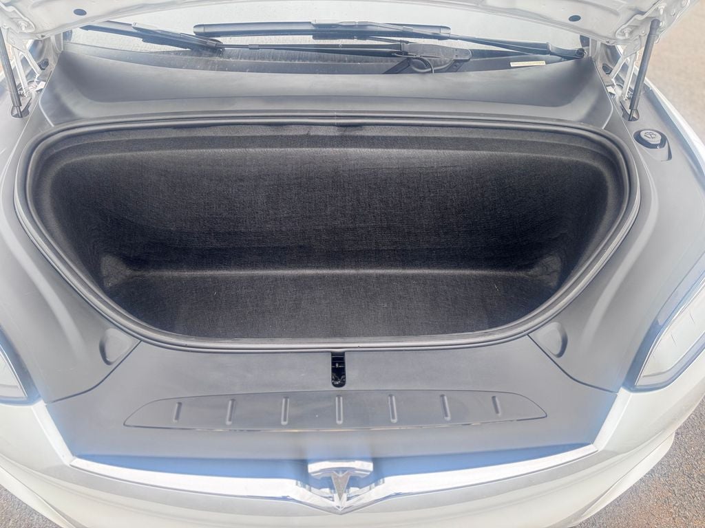 2020 Tesla Model X Long Range