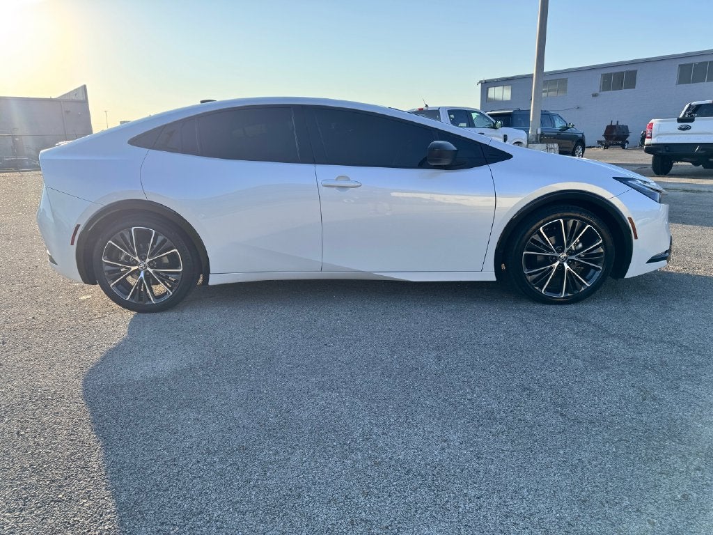 2024 Toyota Prius XLE