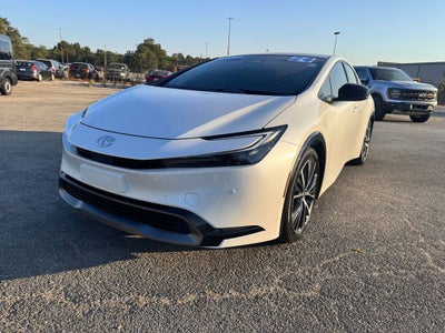 2024 Toyota Prius XLE