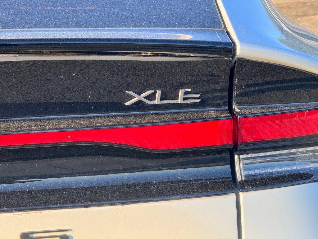 2024 Toyota Prius XLE