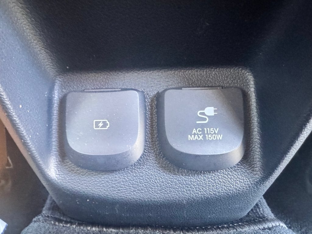 2023 Genesis GV80 2.5T