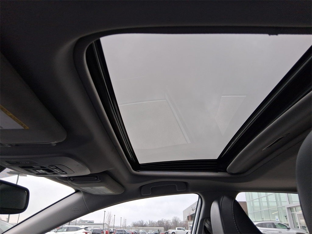 2024 Toyota Camry Hybrid XSE