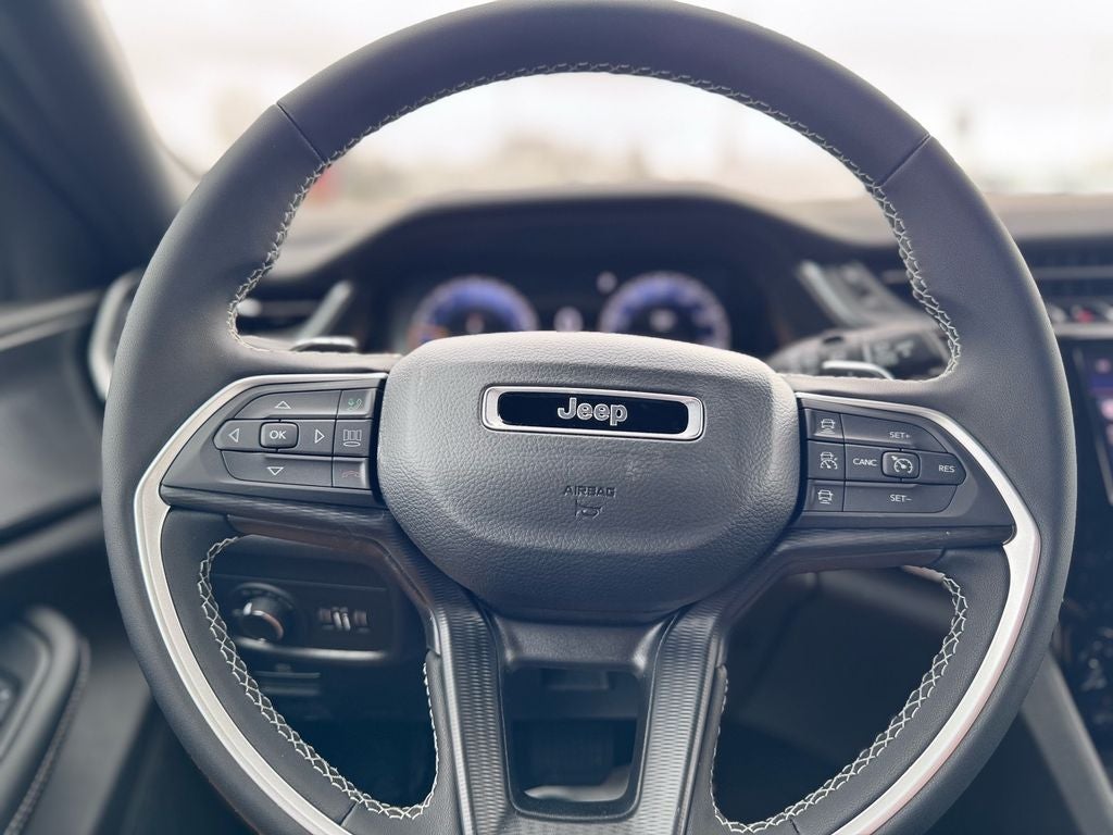 2026 Jeep Grand Cherokee GRAND CHEROKEE L LAREDO 4X2