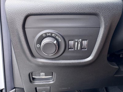 2026 Jeep Grand Cherokee GRAND CHEROKEE L LAREDO ALTITUDE 4X4