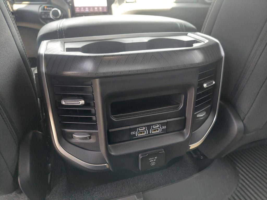 2025 RAM 1500 Big Horn Crew Cab 4x4 5'7' Box