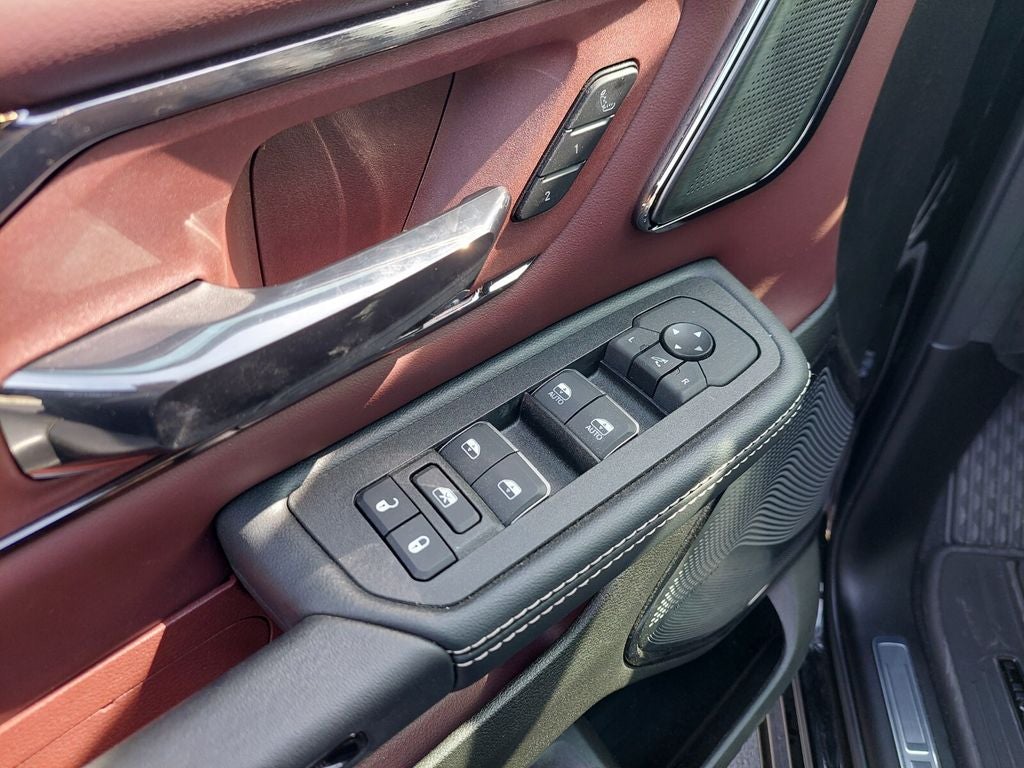 2025 RAM Ram 1500 RAM 1500 LIMITED CREW CAB 4X4 5'7' BOX