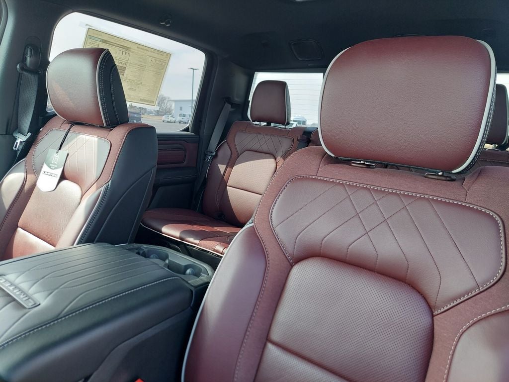 2025 RAM Ram 1500 RAM 1500 LIMITED CREW CAB 4X4 5'7' BOX