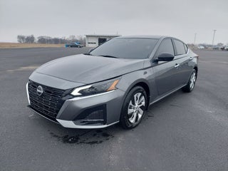 2025 Nissan Altima S FWD