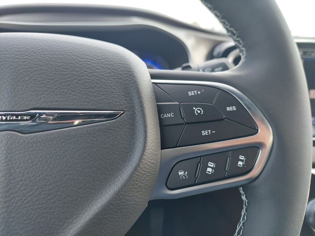 2026 Chrysler Voyager VOYAGER LX