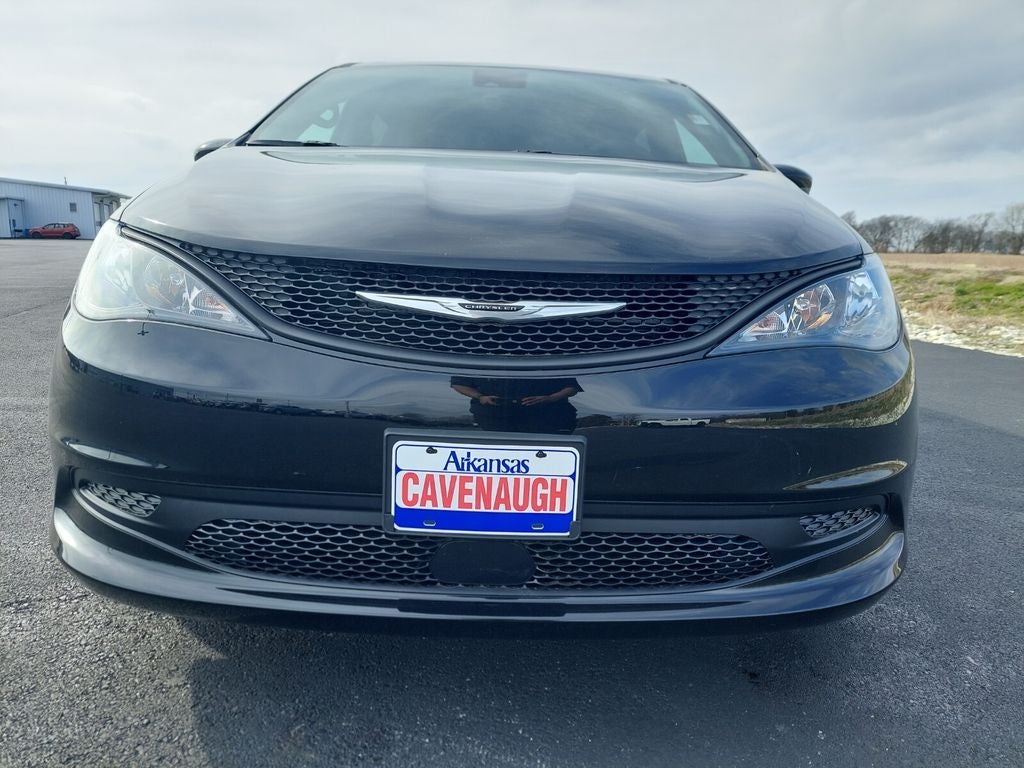 2026 Chrysler Voyager VOYAGER LX