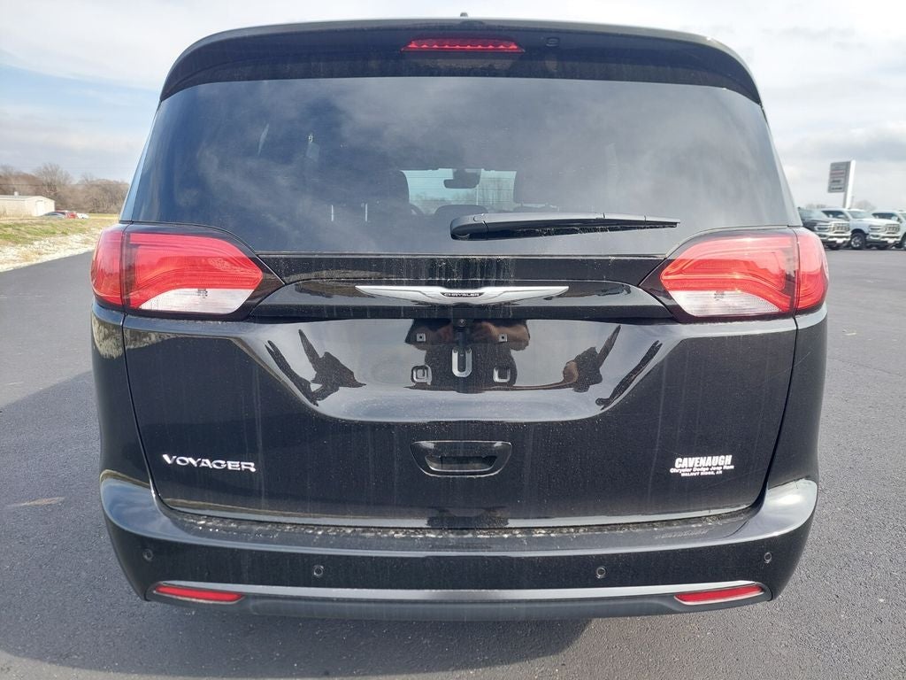 2026 Chrysler Voyager VOYAGER LX